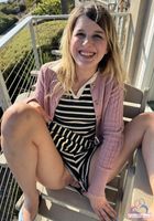 ATK Girlfriends: Dez Hansen (ATK Girlfriends Dez Hansen Photo Set)