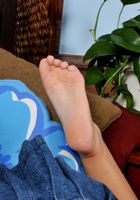Evelyn Lin in footfetish, Evelyn Lin (eve017) ATK Exotics: Evelyn Lin (Evelyn Lin in footfetish)