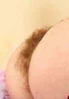 Genieve in mature and hairy, Genieve (gen007) ATK Petites: Genieve (Genieve in mature and hairy)