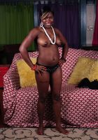 Hairy Kiana fingers herself, Kiana Love (kia003) ATK Natural & Hairy: Kiana Love (Hairy Kiana fingers herself)