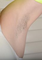Lara Brookes from ATK Natural & Hairy