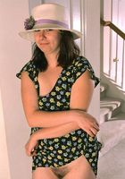 Roxie in upskirts and panties, Roxie (rox004) ATK Archives: Roxie (Roxie in upskirts and panties)