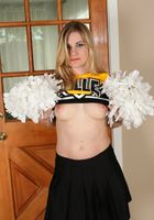 Roxy spreads her pussy, Roxy (rox028) ATK Archives: Roxy (Roxy spreads her pussy)