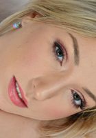 Zoe Parker from ATK Galleria